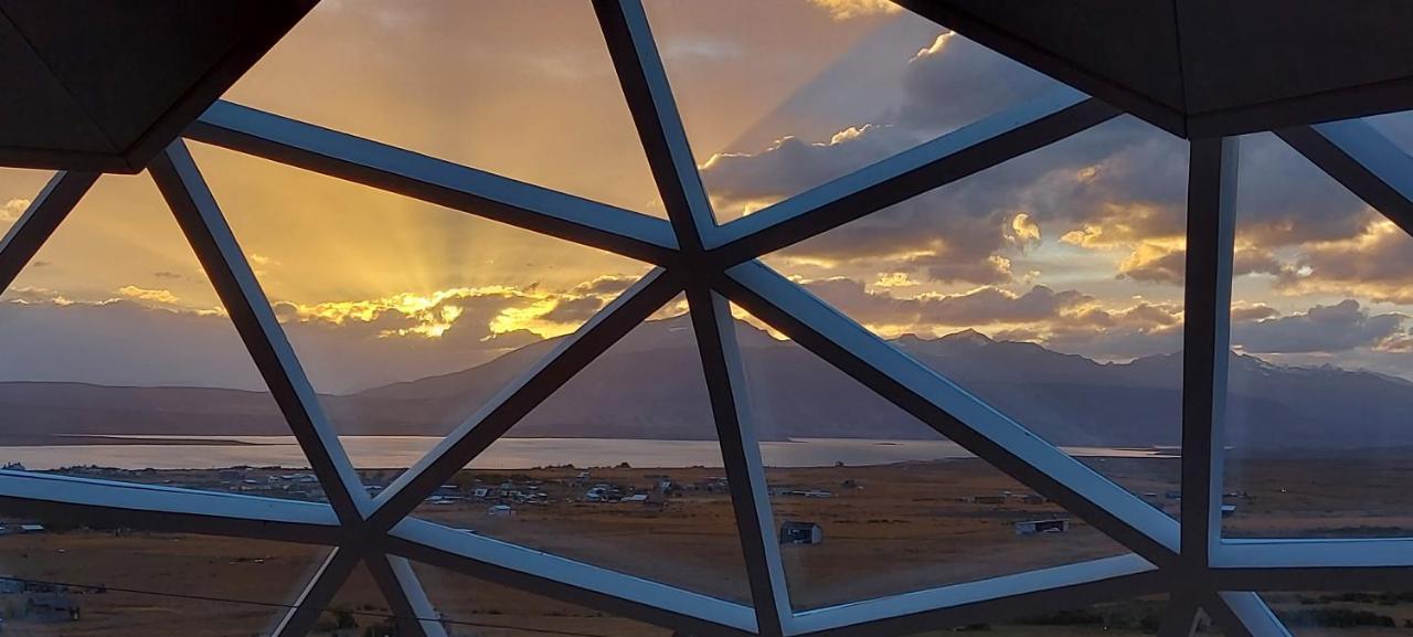 Dome With Stunning Glacier & Mountain Views Puerto Natales Exterior photo